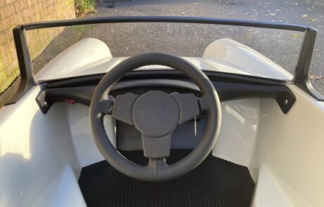 Porsche Carrera Junior Steering wheel front